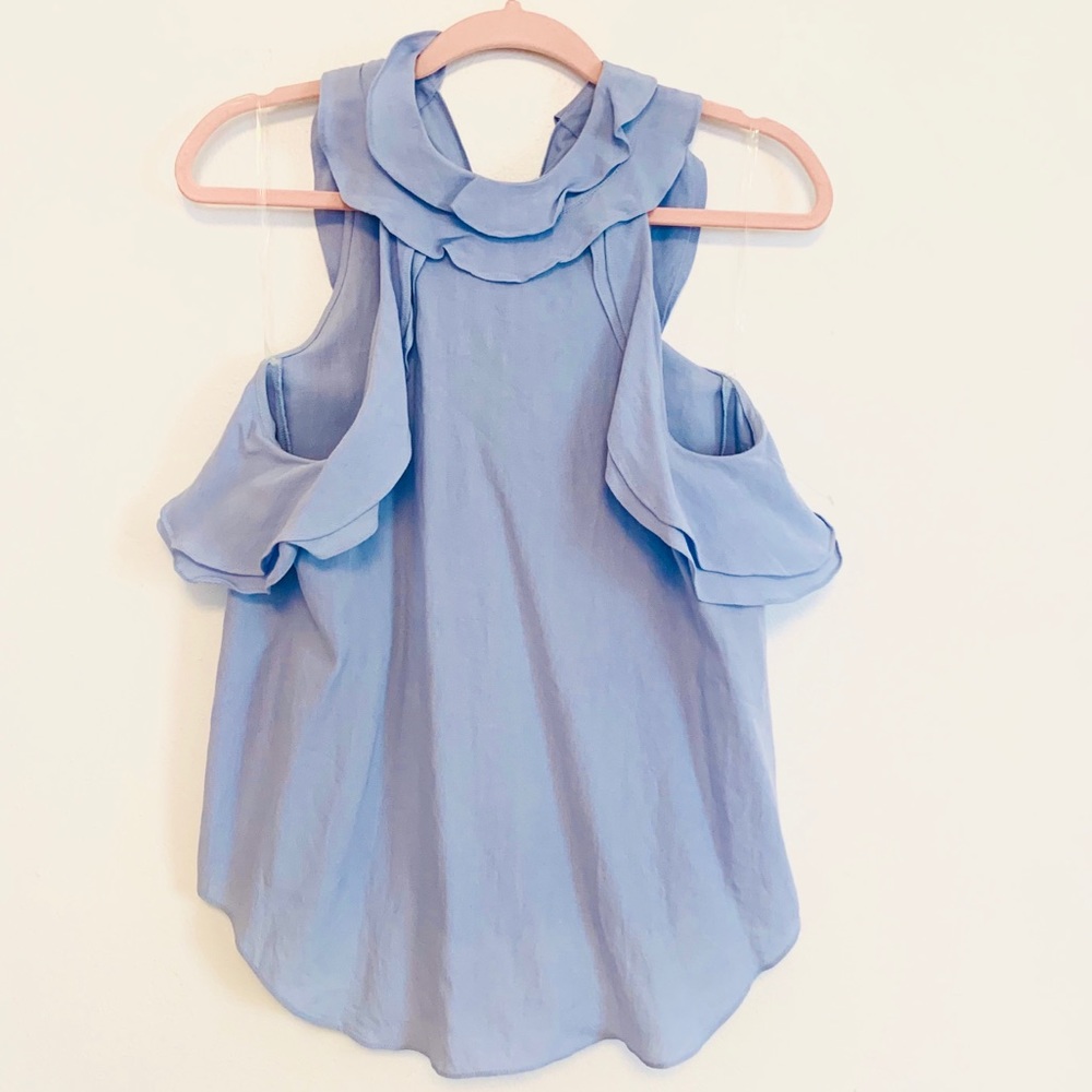 SLEEVELESS TOP💙ENTRO